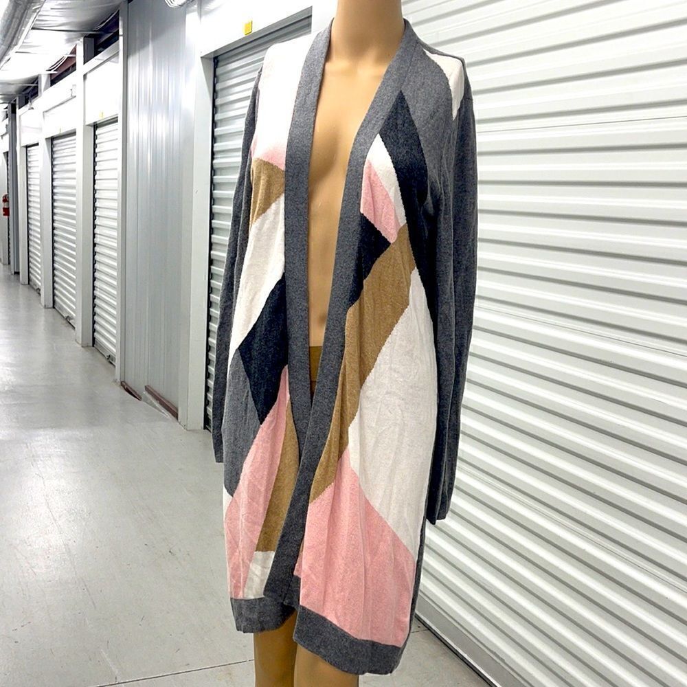 #6 · Brand: Liz Claiborne Super cute sweater in beautiful colors